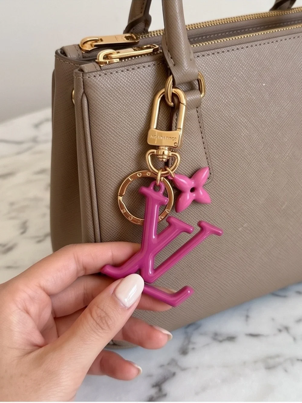 Keychain Unbranded Pink Logo Charm Keybag with Gold Hardware